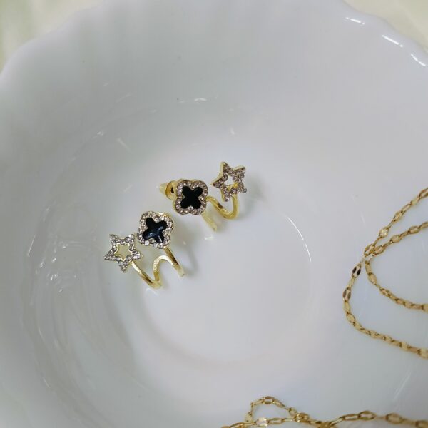 CLOVER AND STAR EARRING