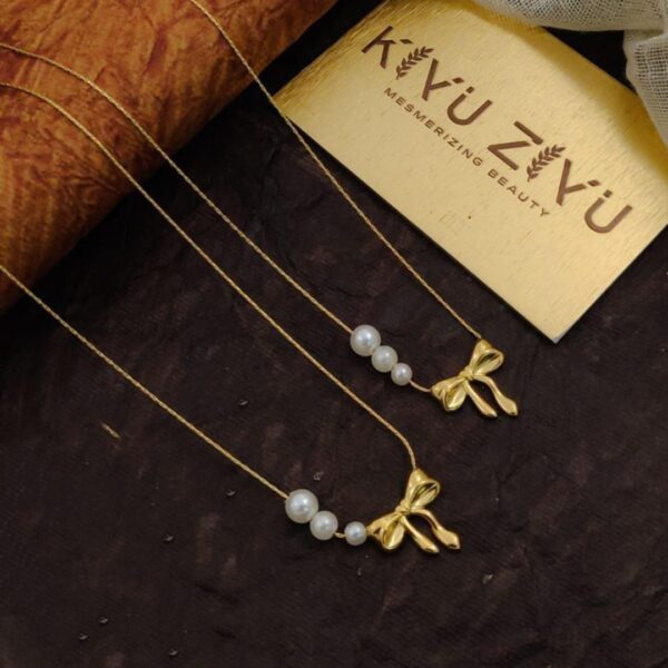 ANTI TARNISH BOW NECKLACE