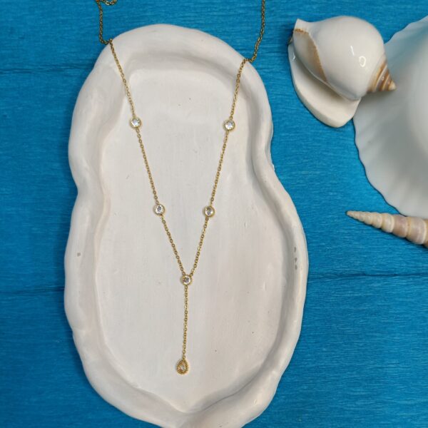 ANTI TARNISH WHITE STONE NECKLACE