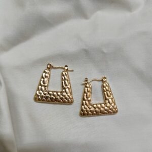 ANTI-TARNISH EARRING