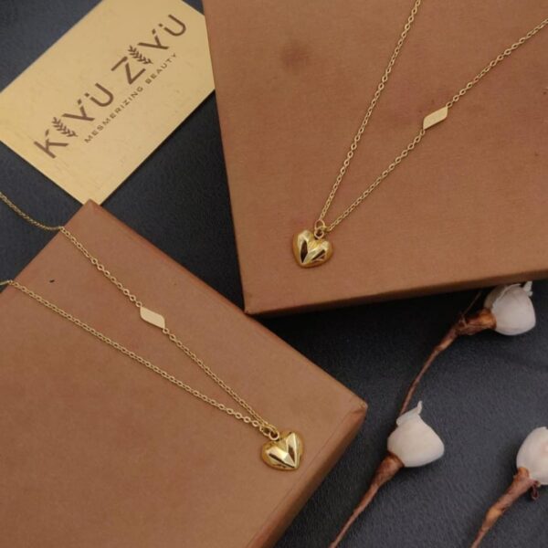 GOLDEN HEART ANTI-TARNISH NECKLACE