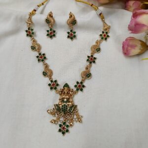 LAKSHMI NECKLACE GREEN WITH EARRING